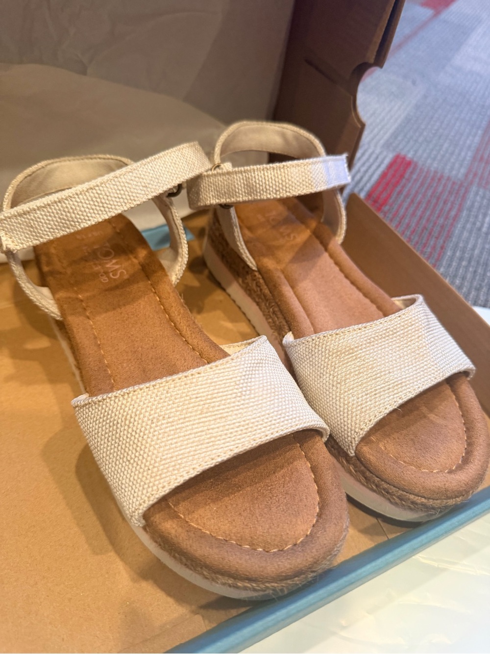 TOMS Diana Platform Wedge Sandals Natural Canvas Espadrille Size 4 NEW - Picture 8 of 10
